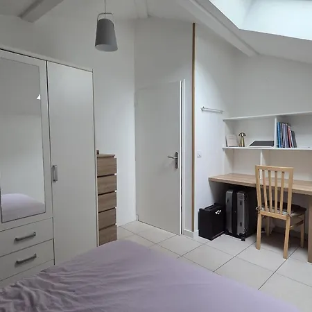 شقة Quiet Little House In بايون